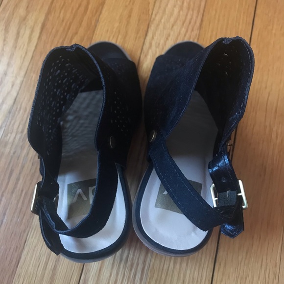 Dolce Vita Black Laser Cut Heeled Ankle Booties - Picture 2 of 3